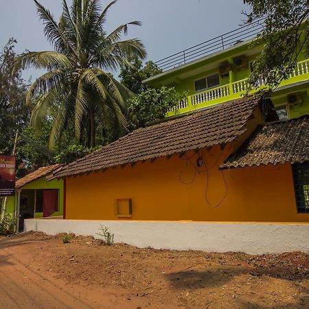 Beach Facing Studio Morjim Exterior photo